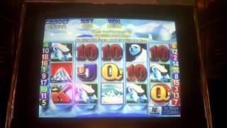 Penguin Pays slot bonus win at Golden Nugget Casino in AC