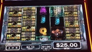 Moon maidens free spins slot machine bonus