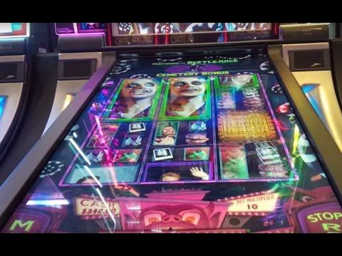 Beetlejuice Slot Machine - $8 Max Bet - Live Play with Credit Award Bonus!