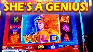 MOM LOWROLLER GOES SOLO AND PROVES SHES THE REAL GENIUS!!! - Las Vegas Casino Slot Machine Bonus Win