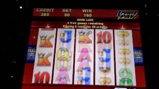 Wicked Winnings small bet slot machine bonus win with retrigger