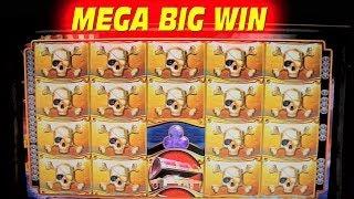 Pirate Ship - NEARLY FULL SCREEN MEGA BIG WIN - Slot Machine Bonus