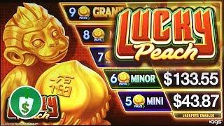 •  Lucky Peach slot machine, bonus