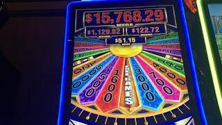 Live play on Cash Spin Deluxe for Paylines!