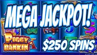 THE KING OF SLOTS HITS A MASSIVE BONUS PLAYING $250/ SPIN IN LAS VEGAS!