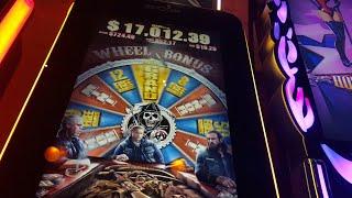 *1st Attempt on sons of anarchy slot* Max Bet! Cash express gold class slot bonus max bet! *Big win*